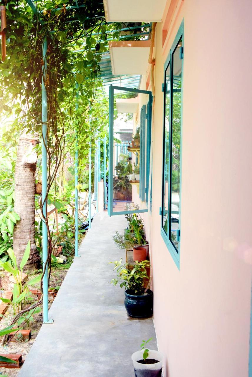 Py'S House Bed and Breakfast Nha Trang Exteriör bild